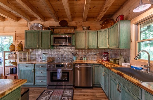 Seven Devils Cabin | Mamas Mountain Place -custom home, pet friendly, hot tub, large entertain room with foosball, pond