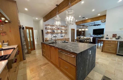 Midtown House | Midtown Luxury Mansion with up to 18 beds 5 bath w pool and sauna