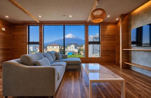 Fujikawaguchiko Villa | Miire Mt Fuji Forest