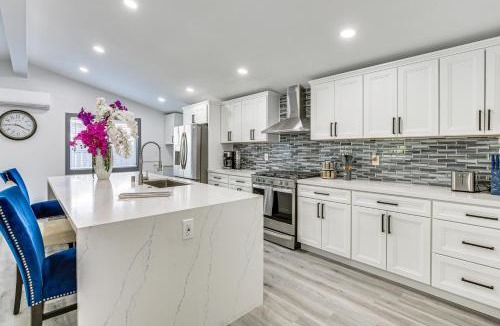 Serra Mesa House | Mission Valley Home 5 Mi to SDSU Campus