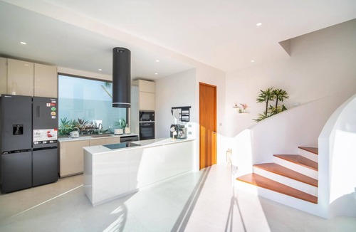 Ban Saiyuan Villa | Moca Villa Brand New 4 Bedroom Ultra Modern