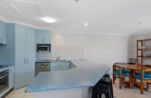South Evans Head Apartment | Modern family townhouse with pool, BBQ courtyard & central Evans Head location close to shops, river