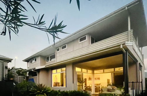Bangalow Other | Modern Jungle Home in Heritage village 15 min to beaches