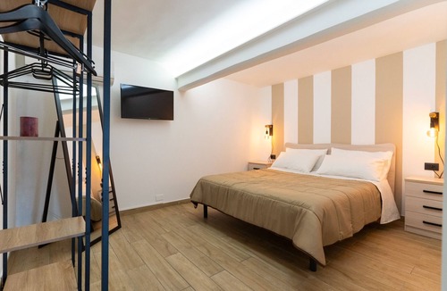 Salerno Apartment | Modern Loft in the center of Salerno, just minutes from everything you need...