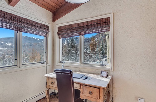 Snowmass Village House | Mountain Lodge Near Snowmass Village - Hot Tub, Fire Pit & Ski Views
