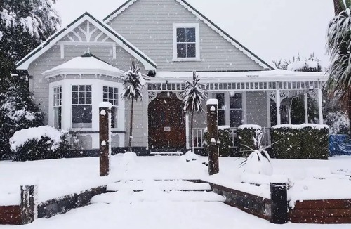 Ohakune House | Mountain View Apartments Ohakune - 27A&C/8 BDR