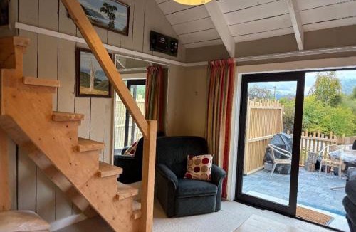 Dalefield Apartment | Mountain View Flat