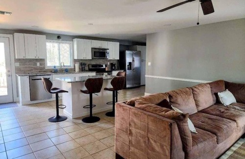 Douglasville House | Move in ready one-story ranch 4/3