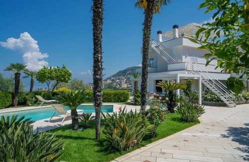 Vico Equense Villa | MyExclusiveItaly - Luxury Villa in Sorrento Coast Swimming Pool & View