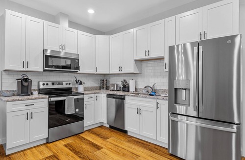 Boiling Springs House | New duplex; sleeps 6! Pet friendly! Perfect for professionals and families!