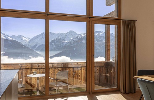 Paß Thurn Apartment | Nice apartment for 10 people with WIFI, pool, TV and terrace