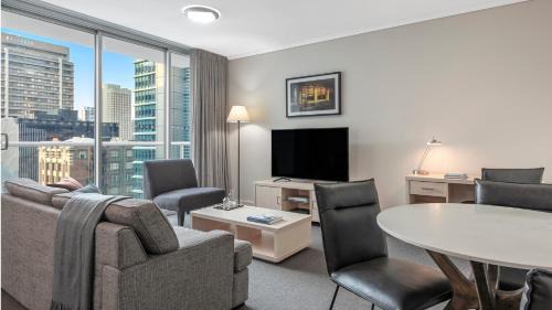 Brisbane Central Business District Apartment | Oaks Brisbane Festival Suites
