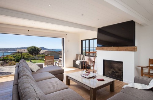 Carmel House | Ocean views, 5 bed/4 bath home, 2 min walk to beach, 1 mile to downtown