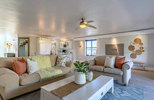 Fisherhaven Apartment | Ocean Whisper Sandown Bay | Nature and ocean waves at your doorstep