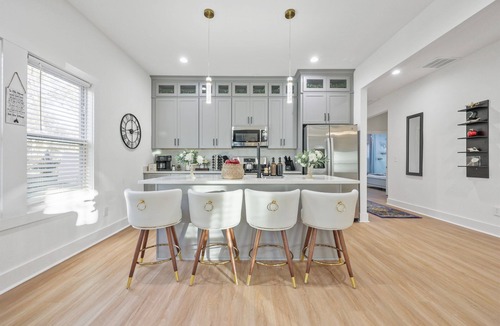 Atlanta House | Once Upon a Gem | Disney-Inspired 6BR | Hot Tub, Game Room, Sleeps 14