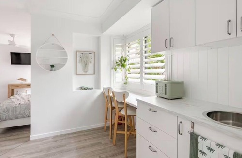 Pottsville Apartment | Peace of Potty - 10 minute stroll to our lovely town, pristine creek and beach.
