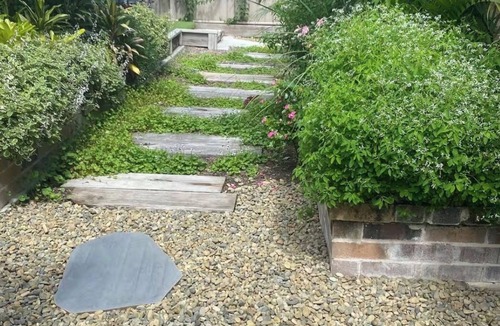 Pottsville Apartment | Peace of Potty - 10 minute stroll to our lovely town, pristine creek and beach.