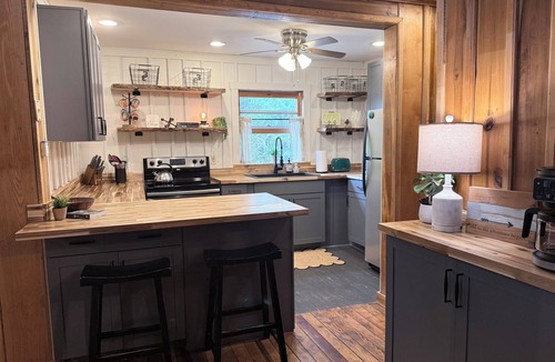 Cattail Creek Cabin | Peaceful 2-bedroom cabin in charming Burnsville perfect for relaxing getaway