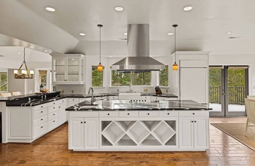 Del Monte Forest House | Pebble Beach's Los Altos