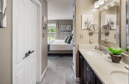 Cornelius Condo | Perle du Lac l Fun for Families & Long Stays