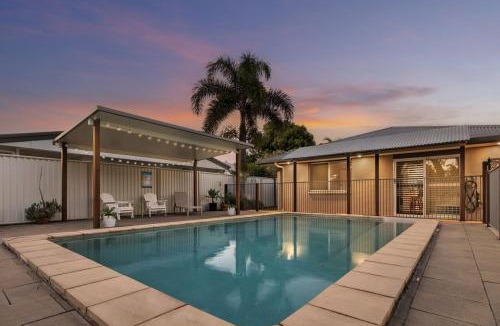 Woorim House | Pet Friendly Beachside Hideaway - Lazy on Lowry