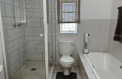 Worcester Central House | Plaashuisceres