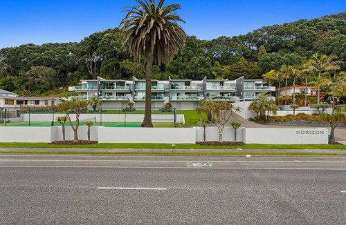 Ohope House | Pohutukawa Paradise – Ōhope Holiday Apartment