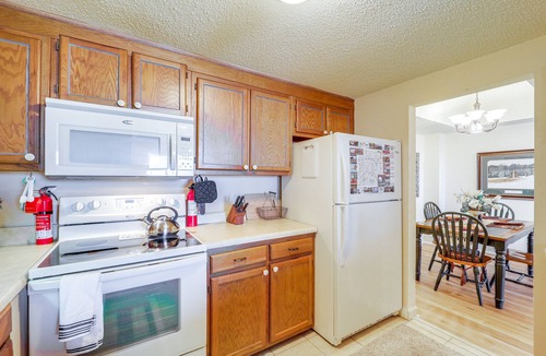 Sugar Mountain Condo | Pool & Hot Tub: Mtn-View Condo in Sugartop Resort!