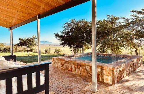 Paarl Apartment | Primo farm