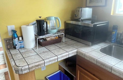 Carmel Woods Apartment | Private entrance, Dog Friendly, Monterey Peninsula