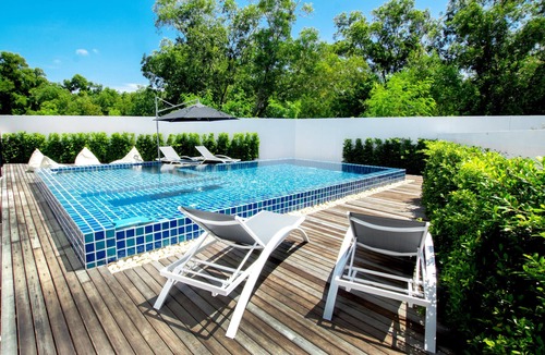 Chalong Villa | Private Pool Villa 6 bedrooms 8 beds Only 300 meters walking distance to the sea