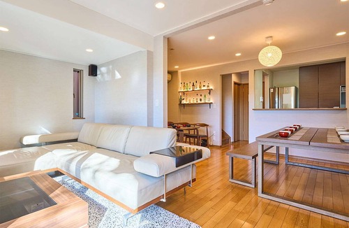 Kita Apartment | Quality lodging in the heart of Tokyo. A 4-minute walk from Tabata Station on the JR Yamanote Line. Maximum of 19 people.