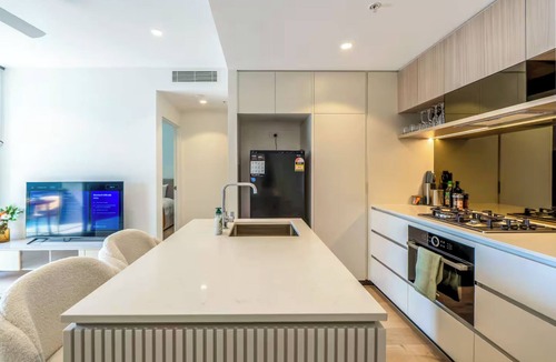 Brisbane Central Business District Apartment | Queens Wharf City Charm w/Balcony Views - LV 15