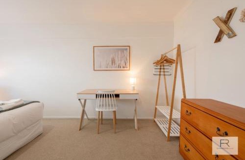 St. Heliers House | QV Stays Gorgeous Hideaway with Spanish Charm
