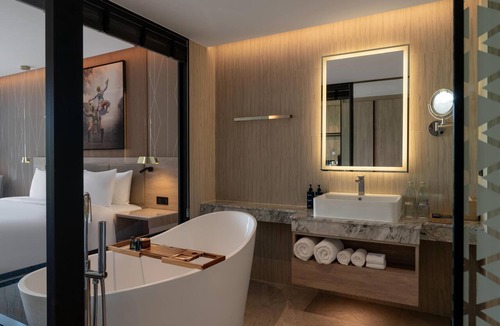 Mai Khao Hotel | Radisson Blu Resort, Phuket Mai Khao Beach