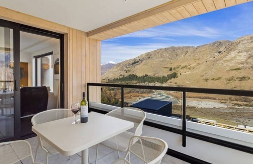 Arthur's Point Apartment | Residence Du Parc - Awa Apt 16a