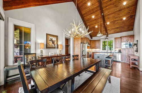 Deep Gap House | Resort Home–Scenic Views-Whispering Ridge Estate