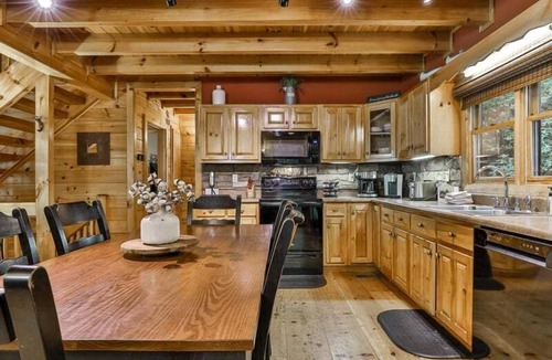 Ellijay Cabin | River Spirit by Mountain Oasis | Creekfront Trout Fishing Cabin in Ellijay, GA
