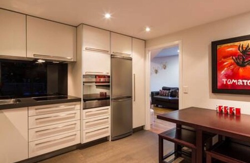 Arthur's Point Villa | Riverview Retreat by MajorDomo - Six Bedroom Home