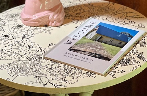 Maroon Cottage | Romantic escape under Mt Maroon