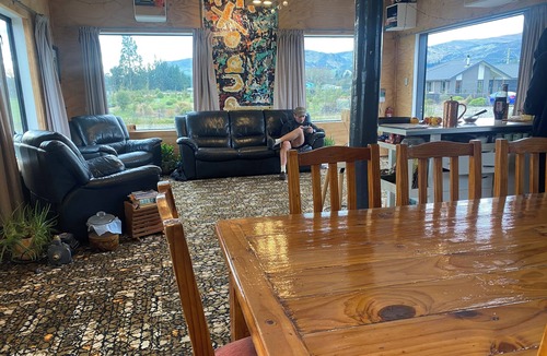Lumsden Resort | Rural Retreat: Group Bookings, Family Adventures & Work Trips