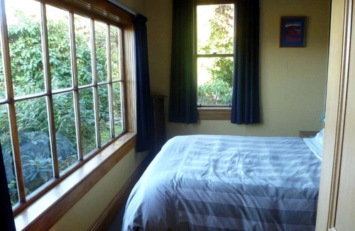 Papatowai Cottage | Rustic Cottage Rental Perfect for a Family near Papatowai, New Zealand