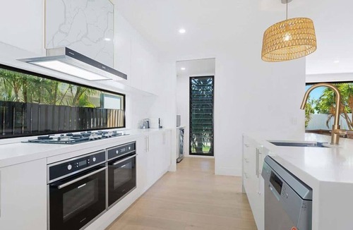 Casuarina House | Salty Haven