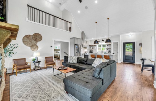 Moneta House | Sandy Bottom Cove, New Lakefront Luxury w/Covered Decks + Heated Salt Pool, Beach, Hot Tub, Dock!