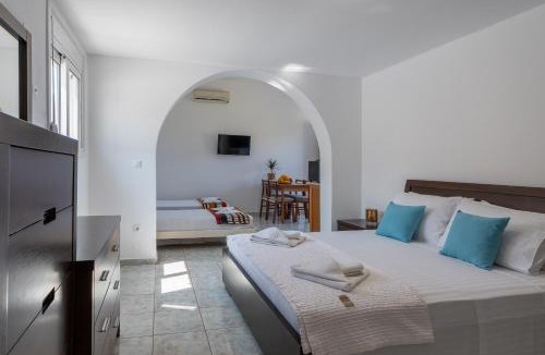 Malia House | Sandy Steps Beachfront Apartments