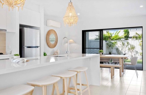 Kingscliff House | Seabreeze - Coastal family holiday home