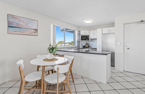 Golden Beach Apartment | Seascape U7 Waterfront Retreat