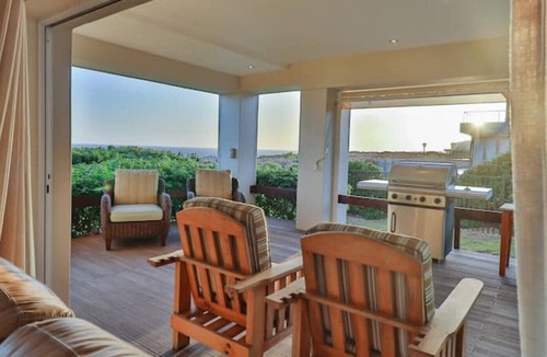 Kleinmond Villa | Seaside Holiday Villa in Kleinmond