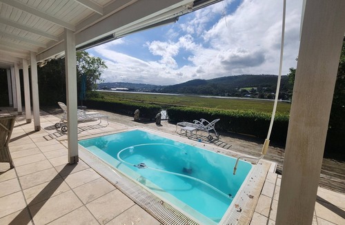 Knysna Villa | Serene 5-bedroom villa in Knysna perfect for family getaways