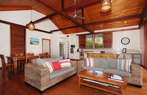 Mudjimba House | Serenity - Eco friendly, pet friendly beach house with pool